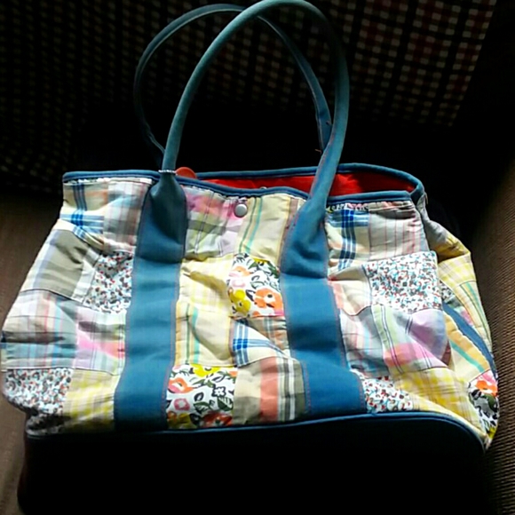 Nice roomy tote - Picture 1 of 5